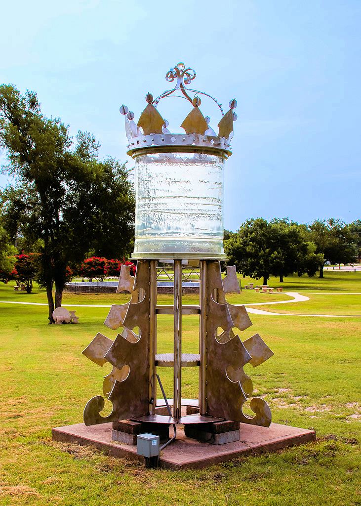 "El Rey" by Timothy Glover - 2017: Photo Credit Jordan Cummings